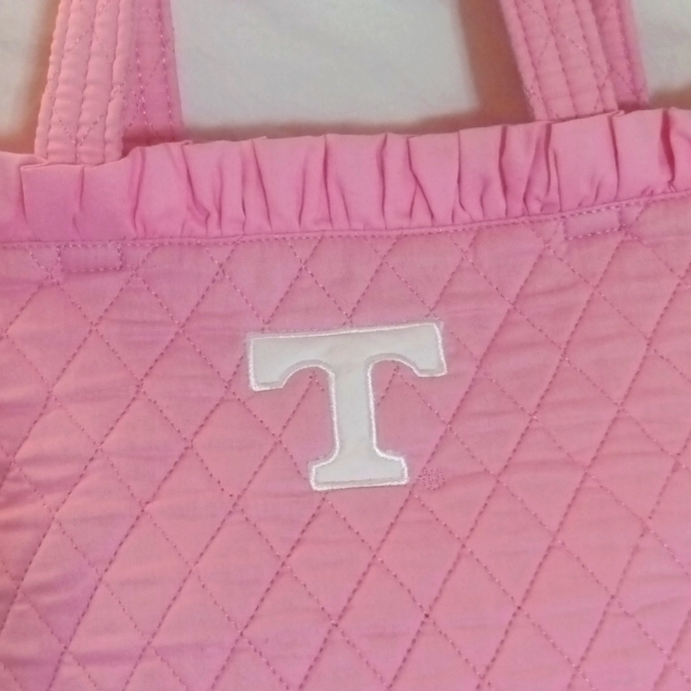 Easter/ Spring Purse NWT🩷 - Picture 2 of 8